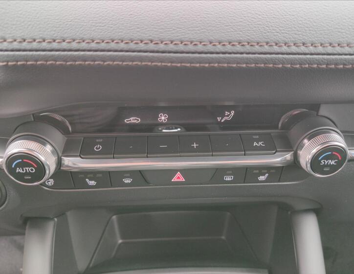 Mazda 3 13