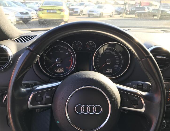 Audi TT 16