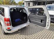 Suzuki Grand Vitara 33