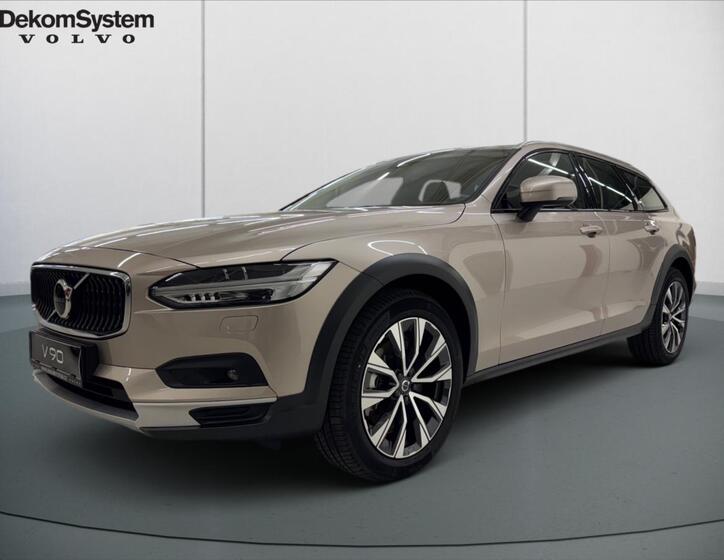 Volvo V90 1