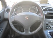 Peugeot 3008 8