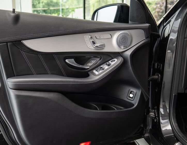 Mercedes-Benz GLC 7