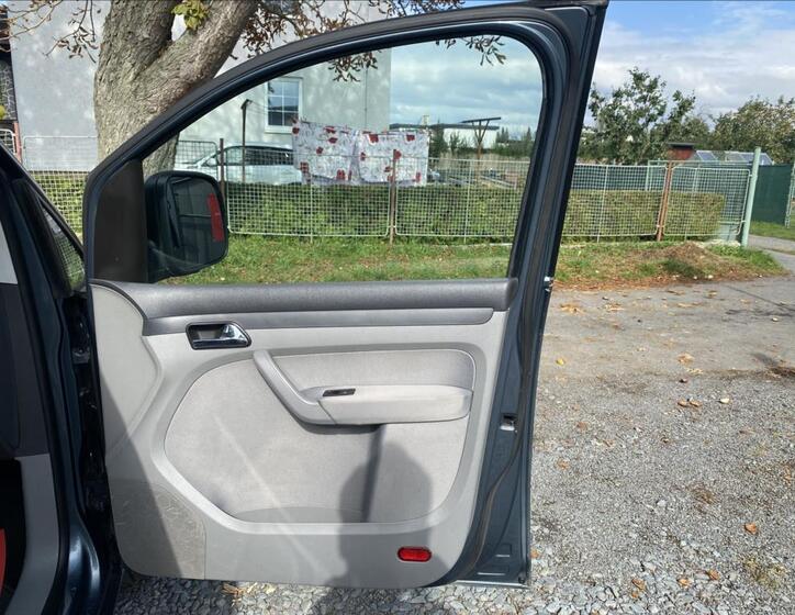 Volkswagen Caddy 25