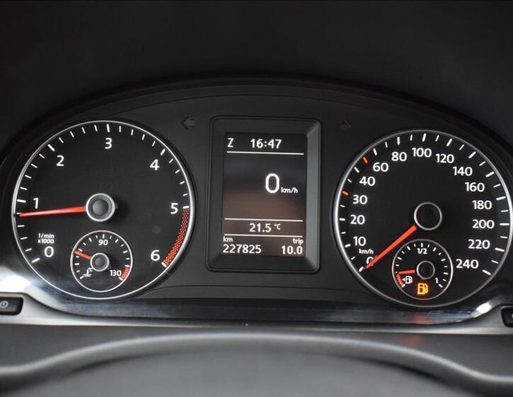 Volkswagen Caddy 23