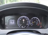 Jaguar F-Pace 16