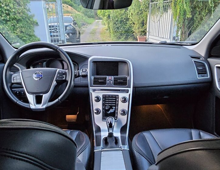 Volvo XC60 7