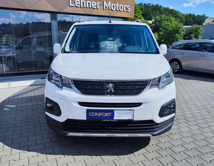 Peugeot Rifter 2