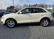 Audi Q3 4