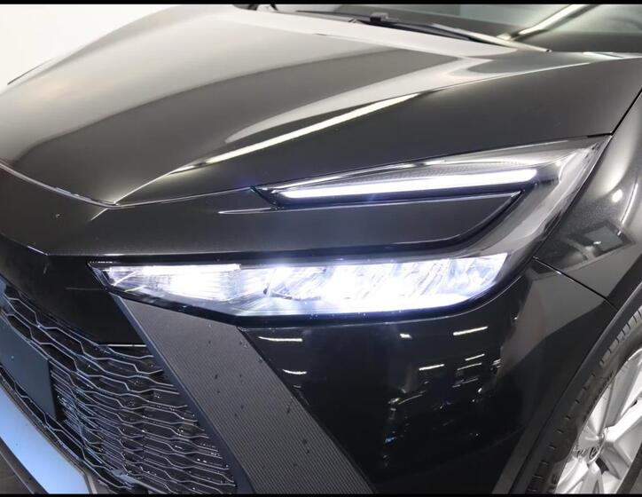 Toyota C-HR 3