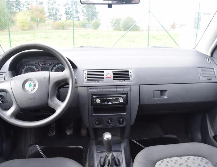 Škoda Fabia 29