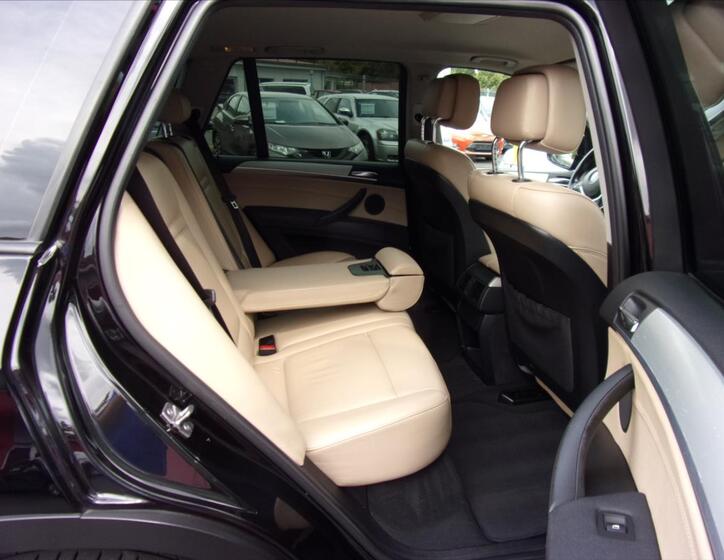 BMW X5 11