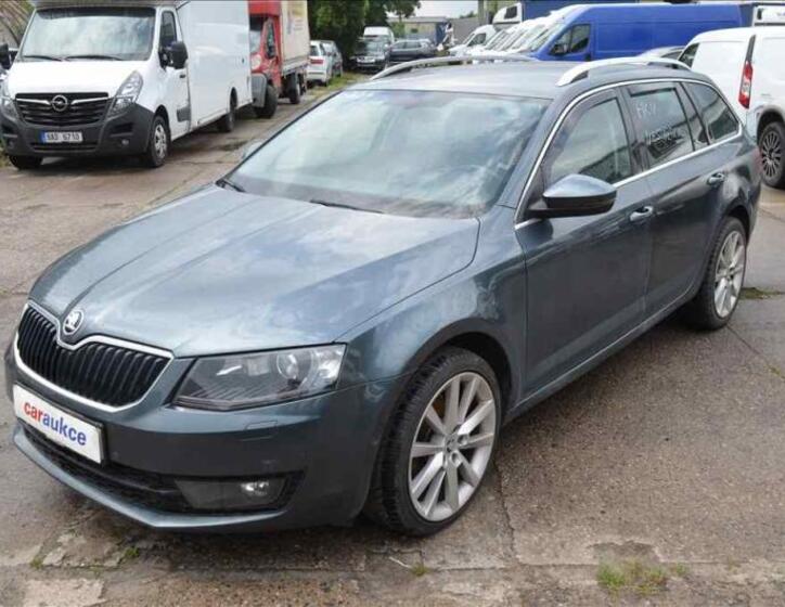 Škoda Octavia 1