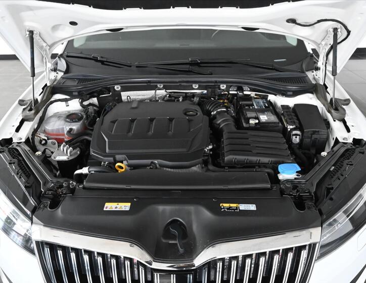 Škoda Superb 5