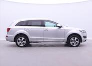 Audi Q7 8