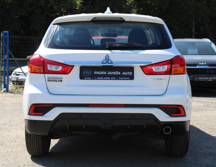 Mitsubishi ASX 6