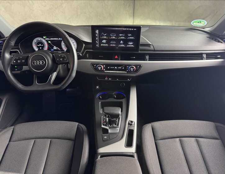 Audi A4 17