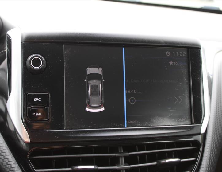 Peugeot 2008 17