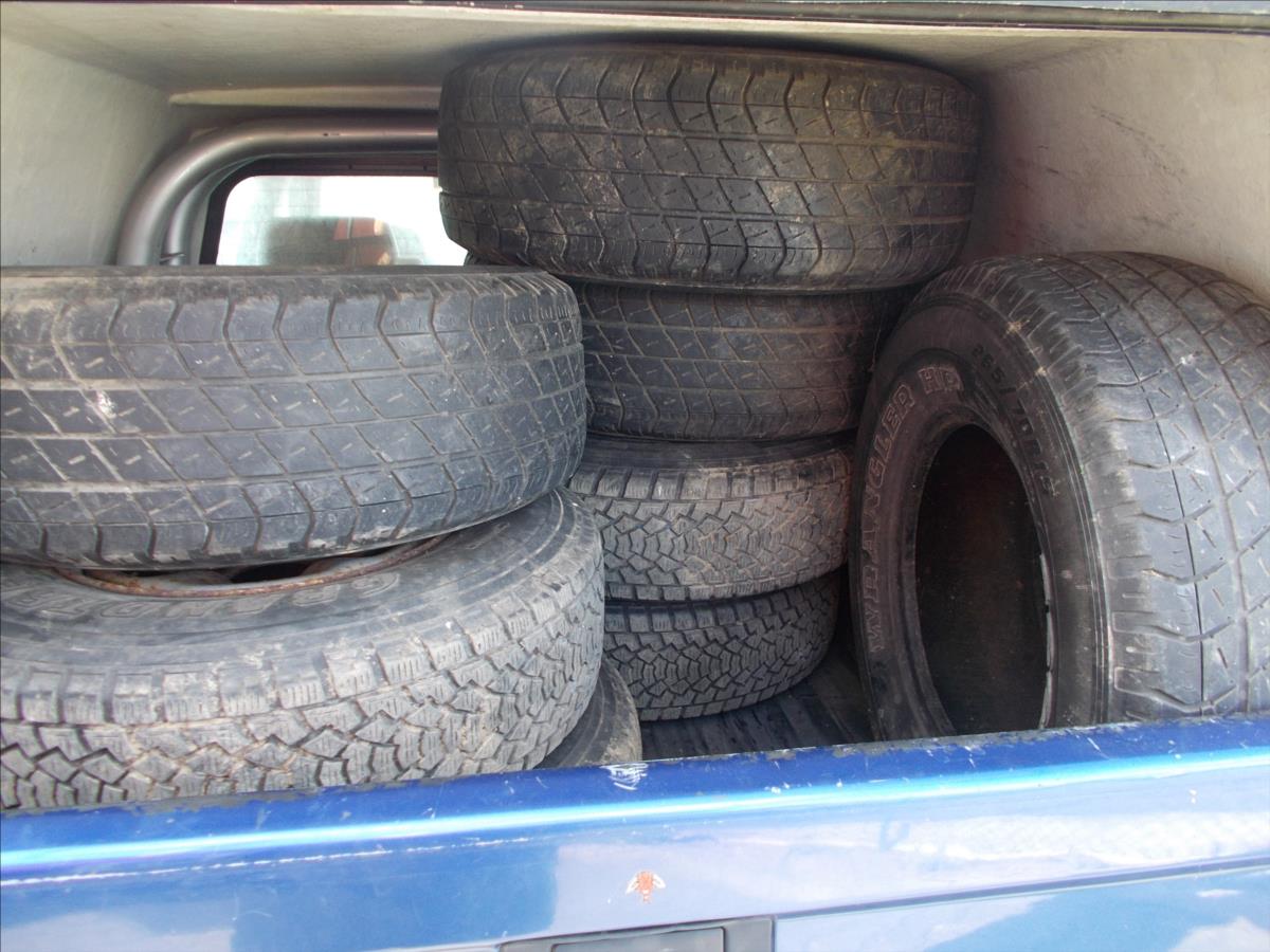 Nissan Double Cab