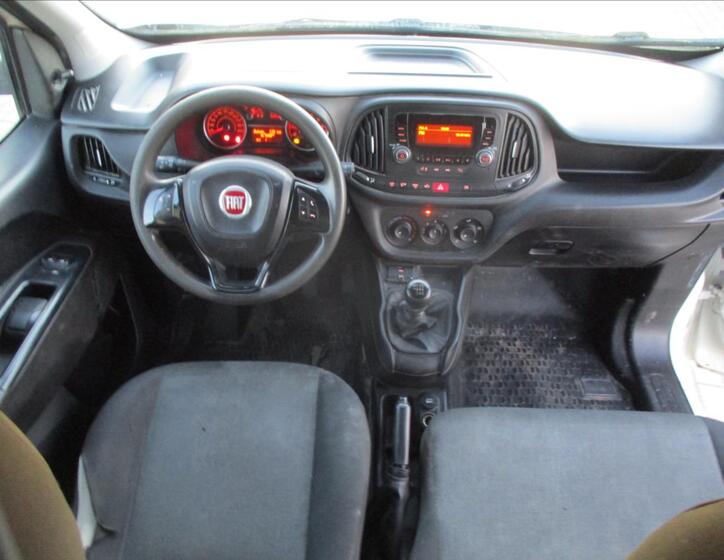 Fiat Dobló 13