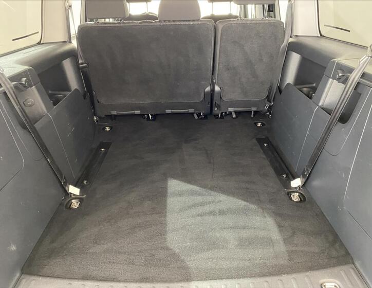 Volkswagen Caddy 18
