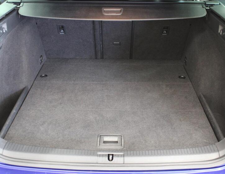 Volkswagen Golf 8