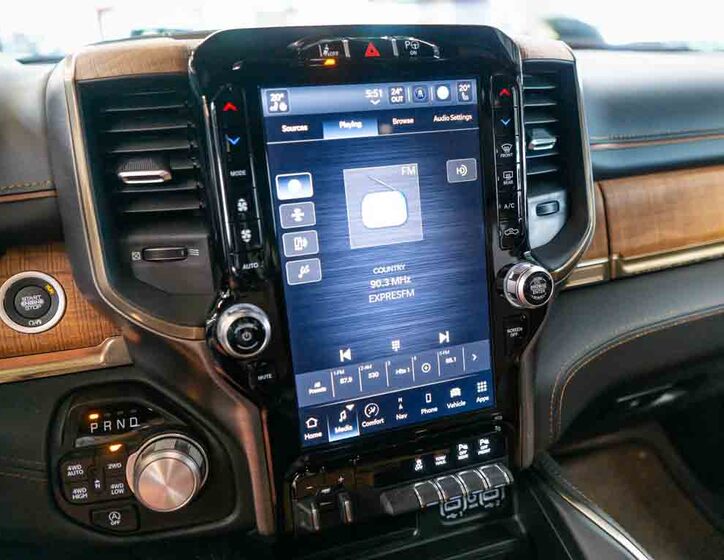 Dodge RAM 23