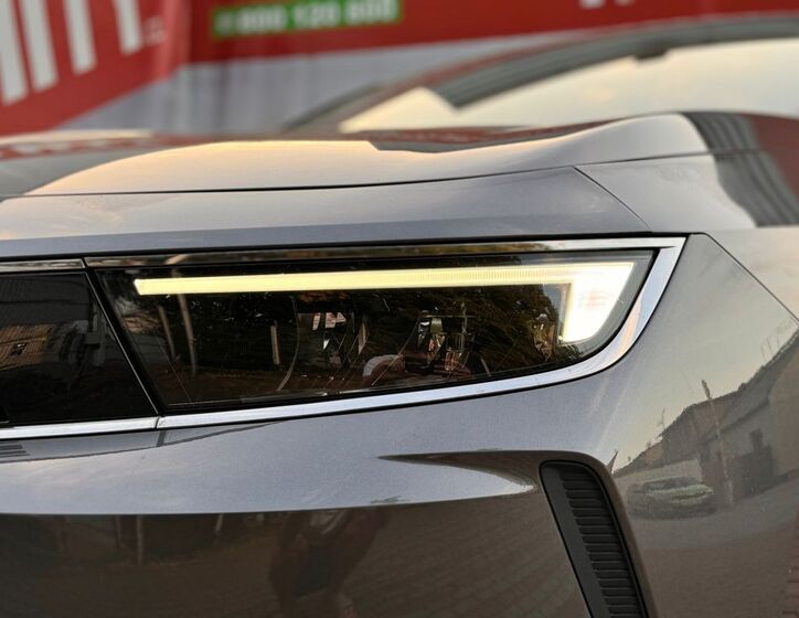 Opel Astra 2
