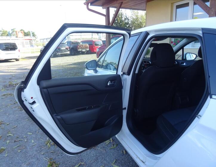 Citroën C4 15
