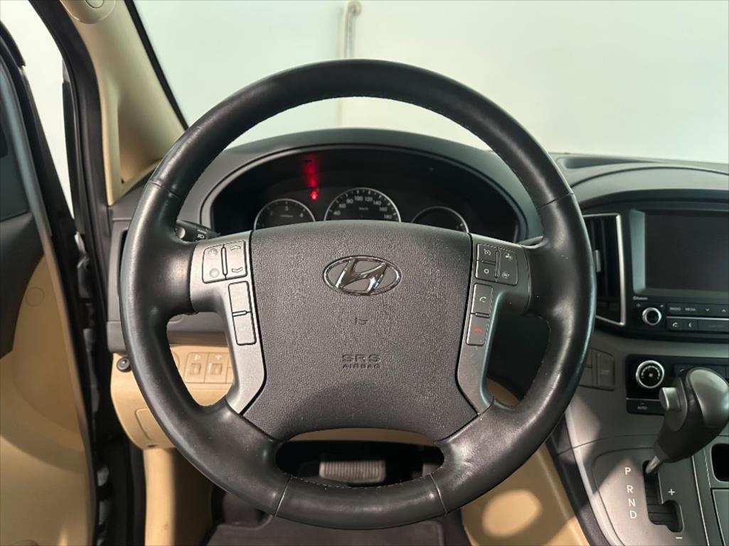 Hyundai H 1