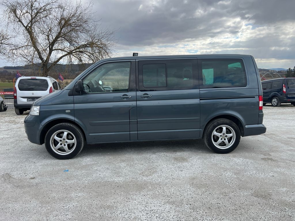 Volkswagen Multivan
