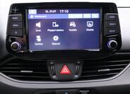 Hyundai i30 24