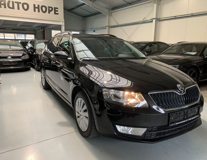 Škoda Octavia 1