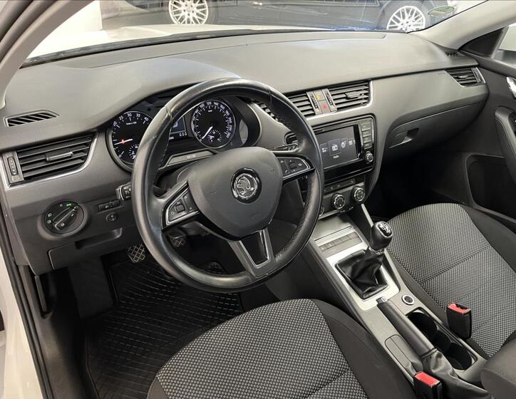 Škoda Octavia 6