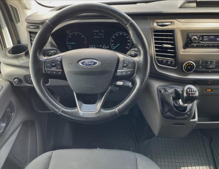 Ford Transit 14