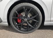 Volkswagen Golf 27
