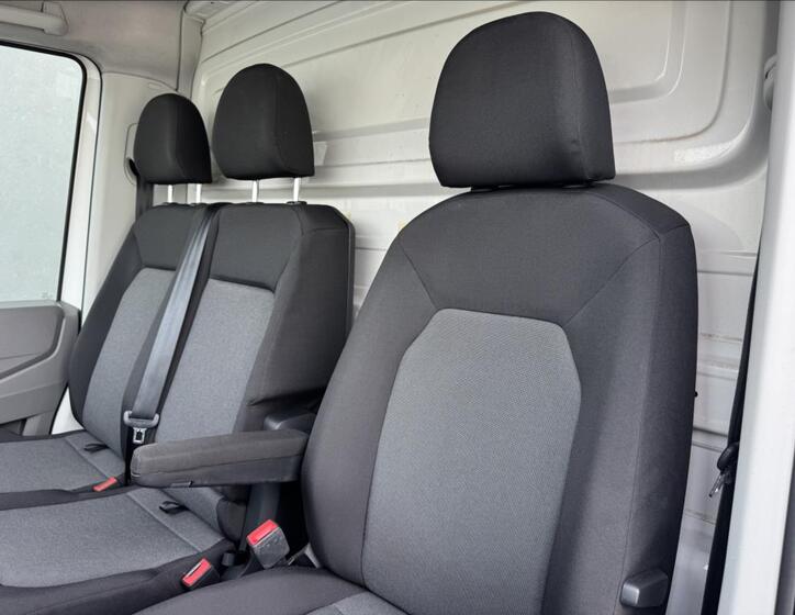 Volkswagen Crafter 30