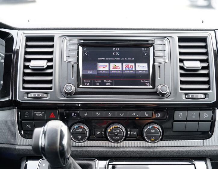 Volkswagen Caravelle 35