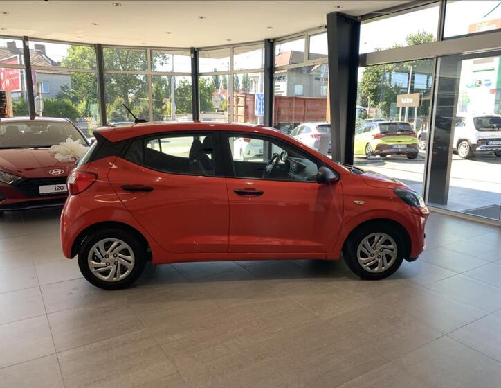 Hyundai i10 4