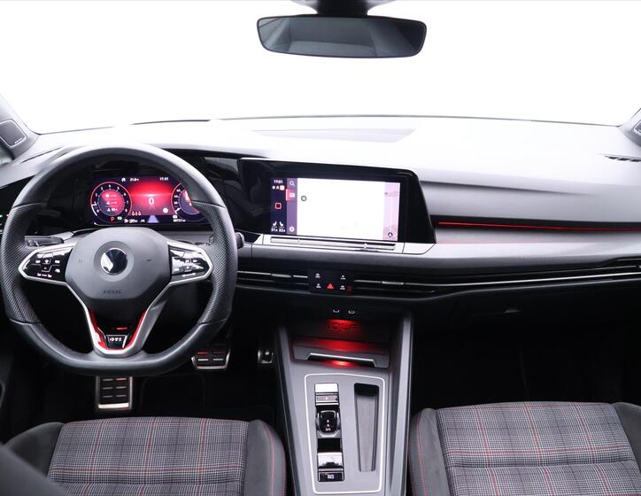 Volkswagen Golf 36