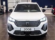 Peugeot 2008 4
