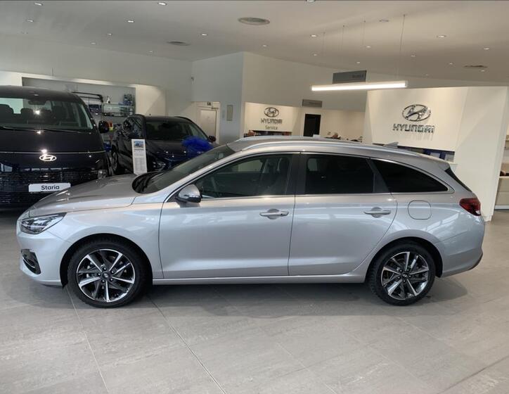 Hyundai i30 8