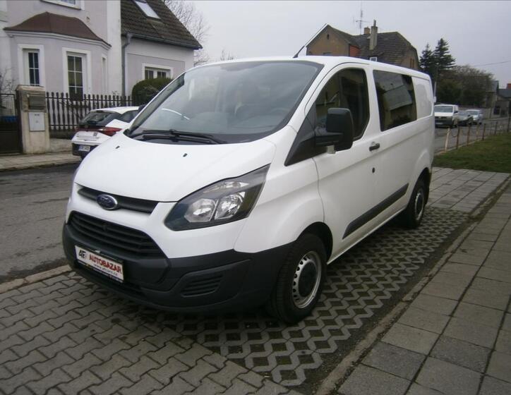 Ford Transit Custom 3