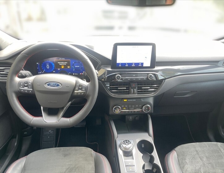Ford Kuga 8