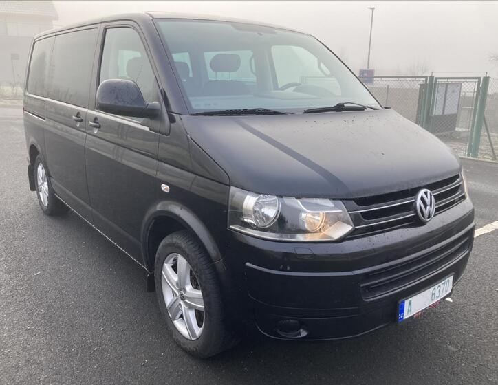 Volkswagen Multivan 30