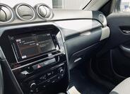 Suzuki Vitara 15