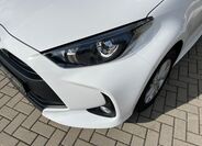 Toyota Yaris 10