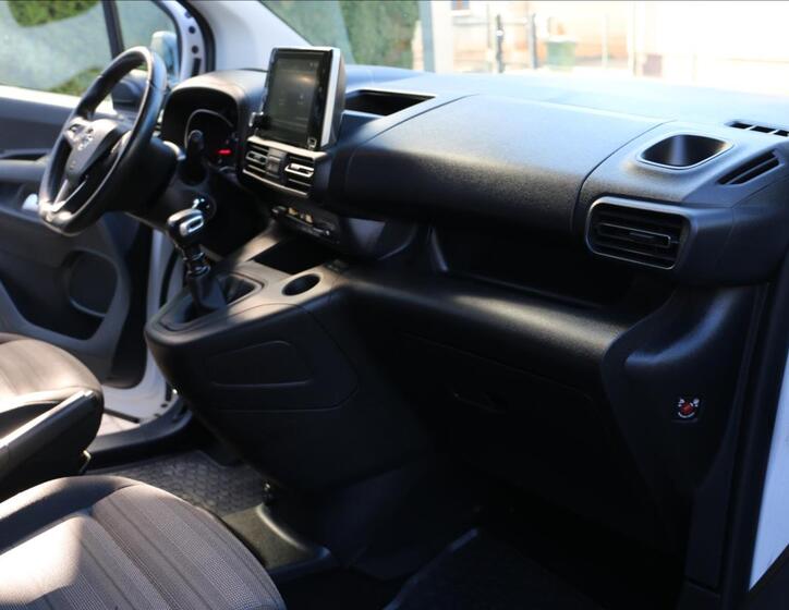 Opel Combo 44