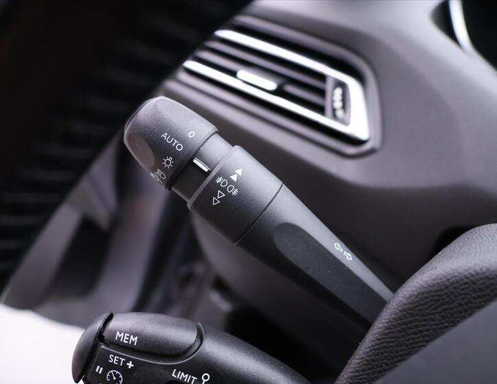 Peugeot 308 16