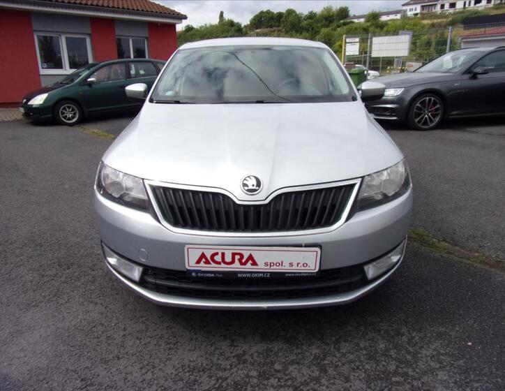 Škoda Rapid 8
