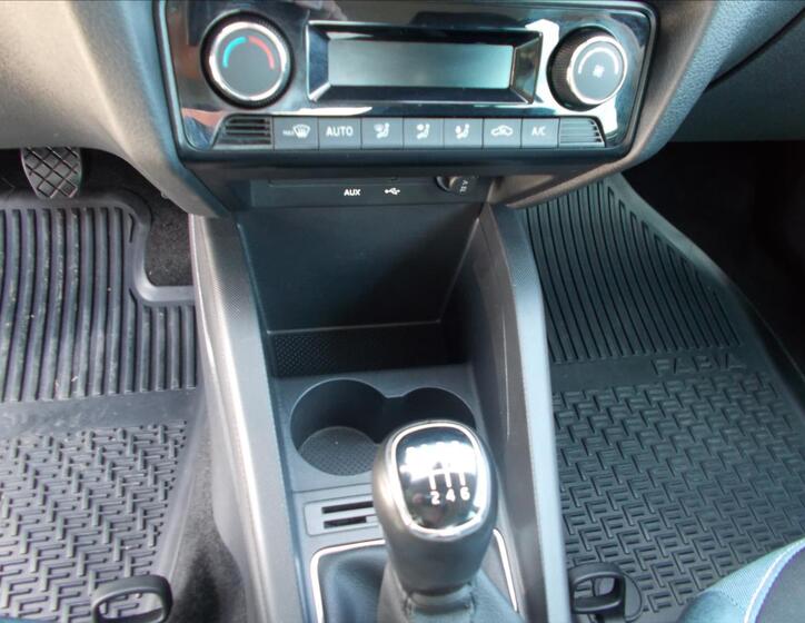 Škoda Fabia 22